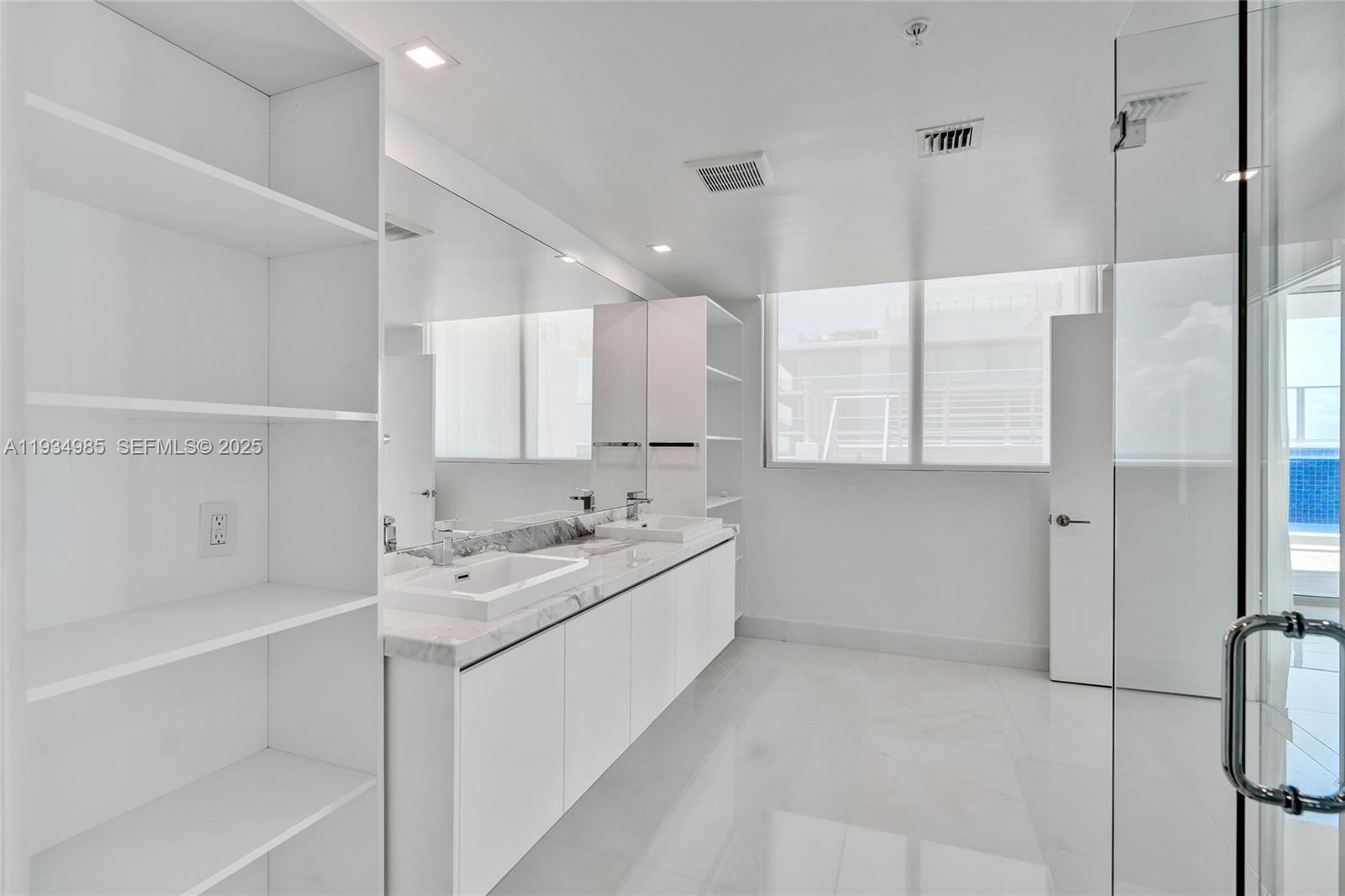 300 Sunny Isles Boulevard