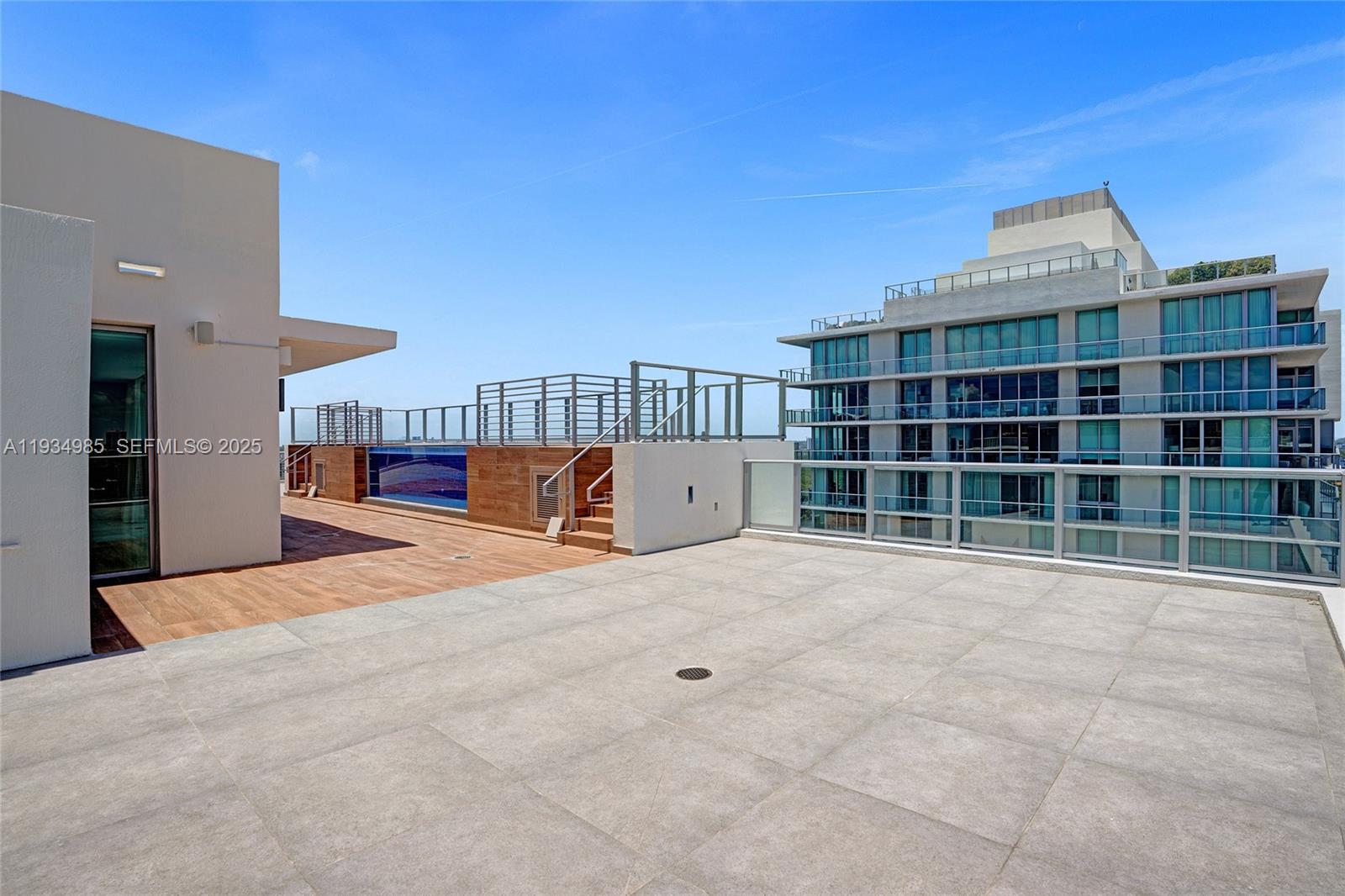 300 Sunny Isles Boulevard