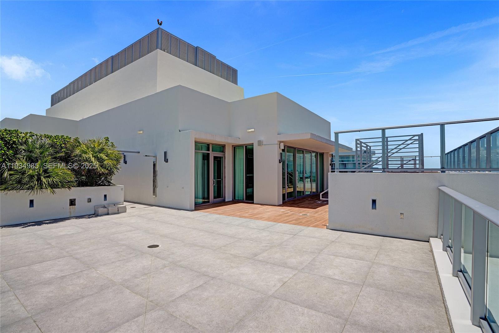300 Sunny Isles Boulevard