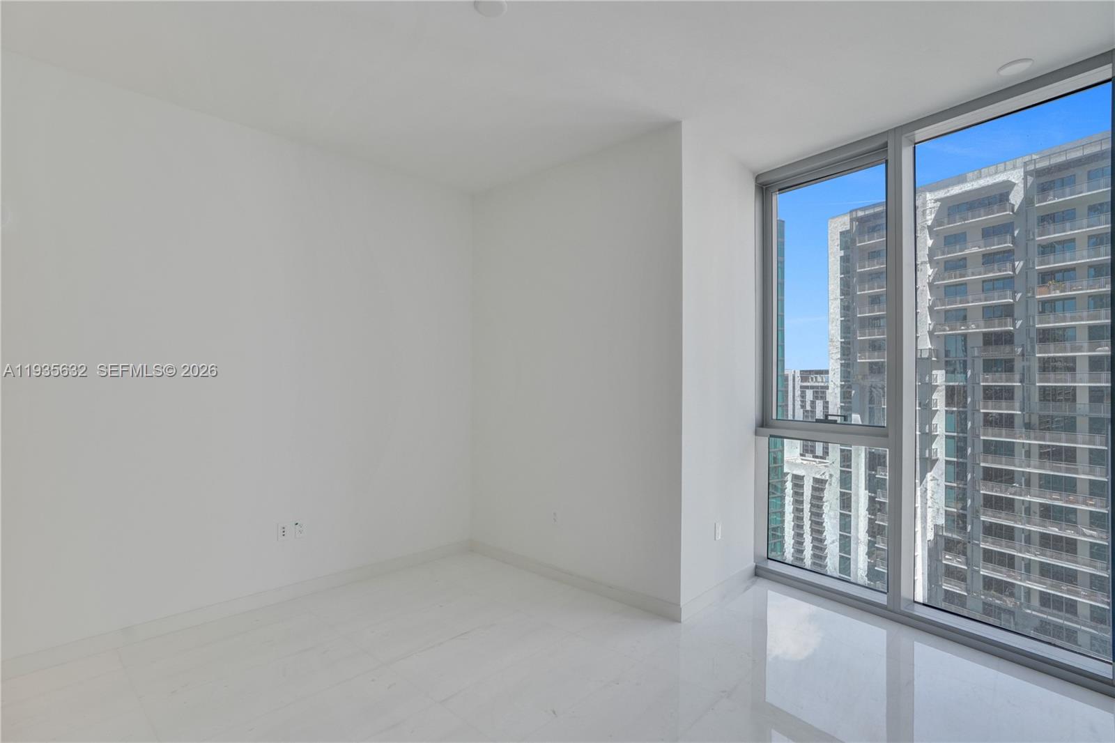 300 Biscayne Blvd Way