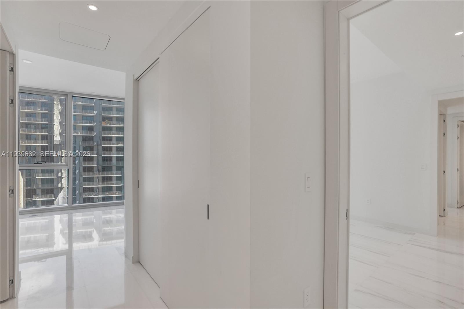 300 Biscayne Blvd Way