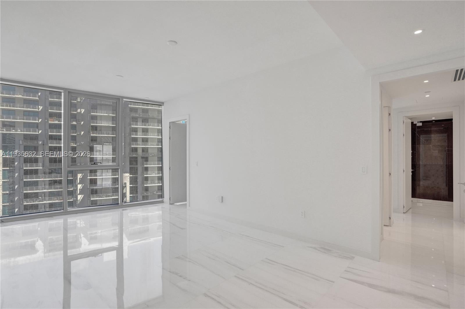 300 Biscayne Blvd Way