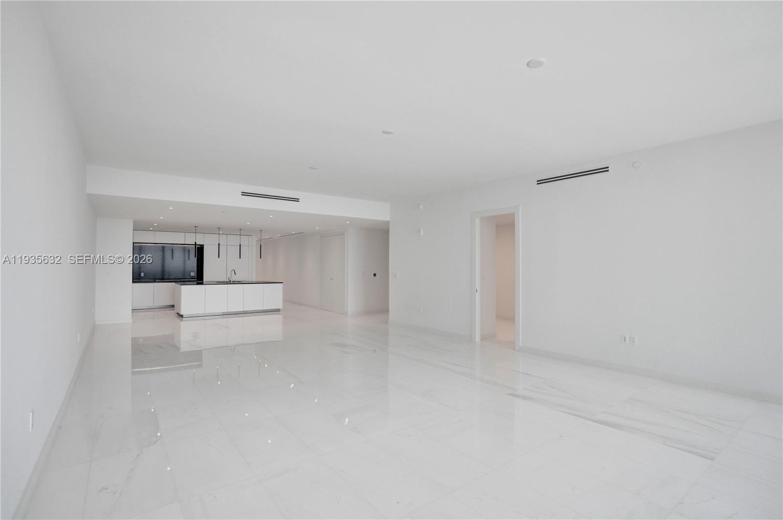 300 Biscayne Blvd Way