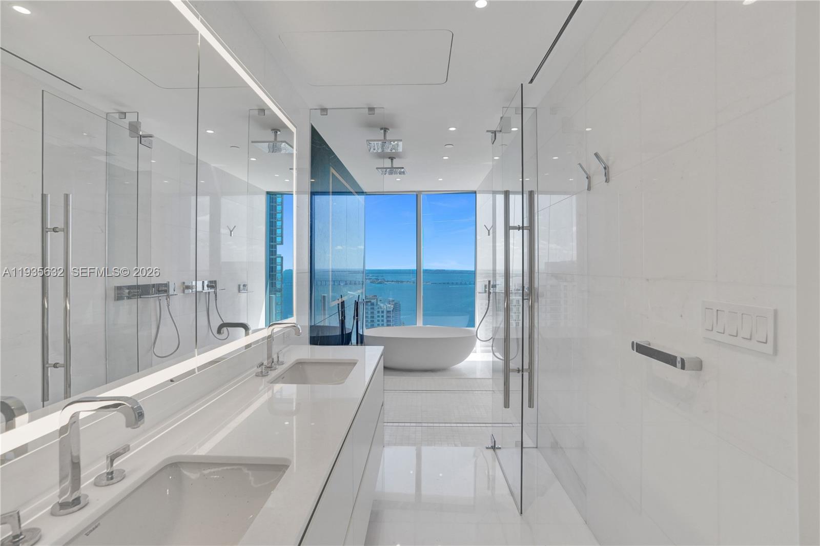 300 Biscayne Blvd Way