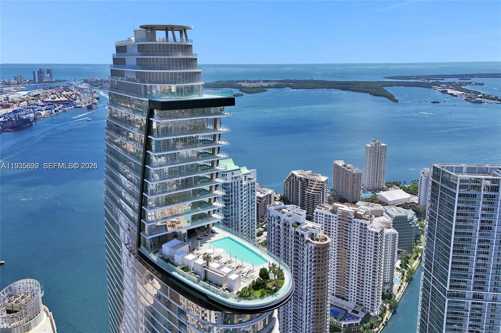 300 Biscayne Blvd Way