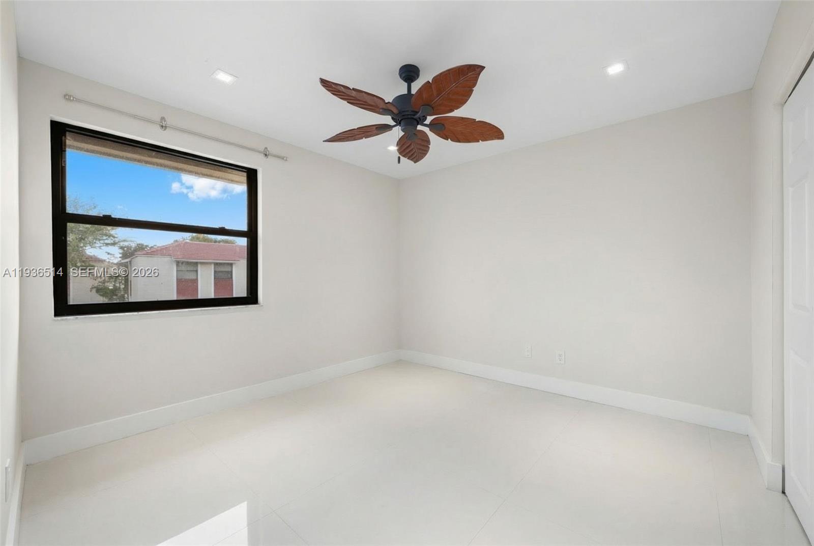 20310 NE 3rd Court