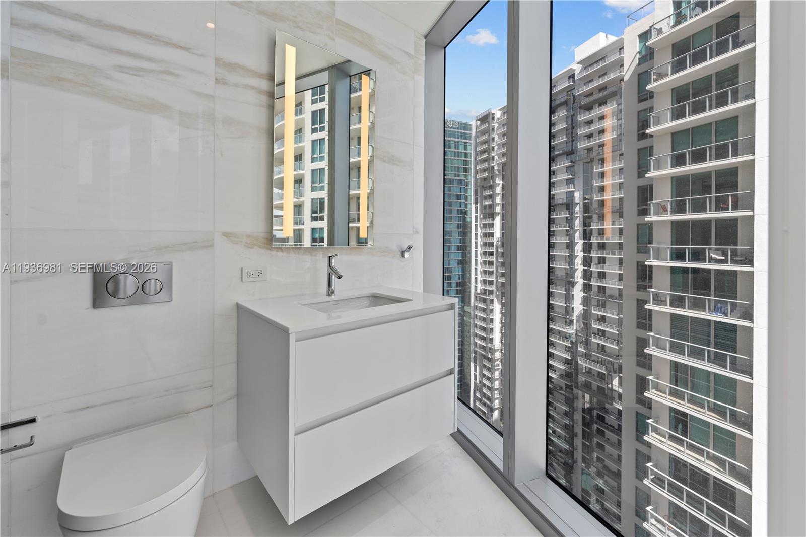 300 Biscayne Blvd Way