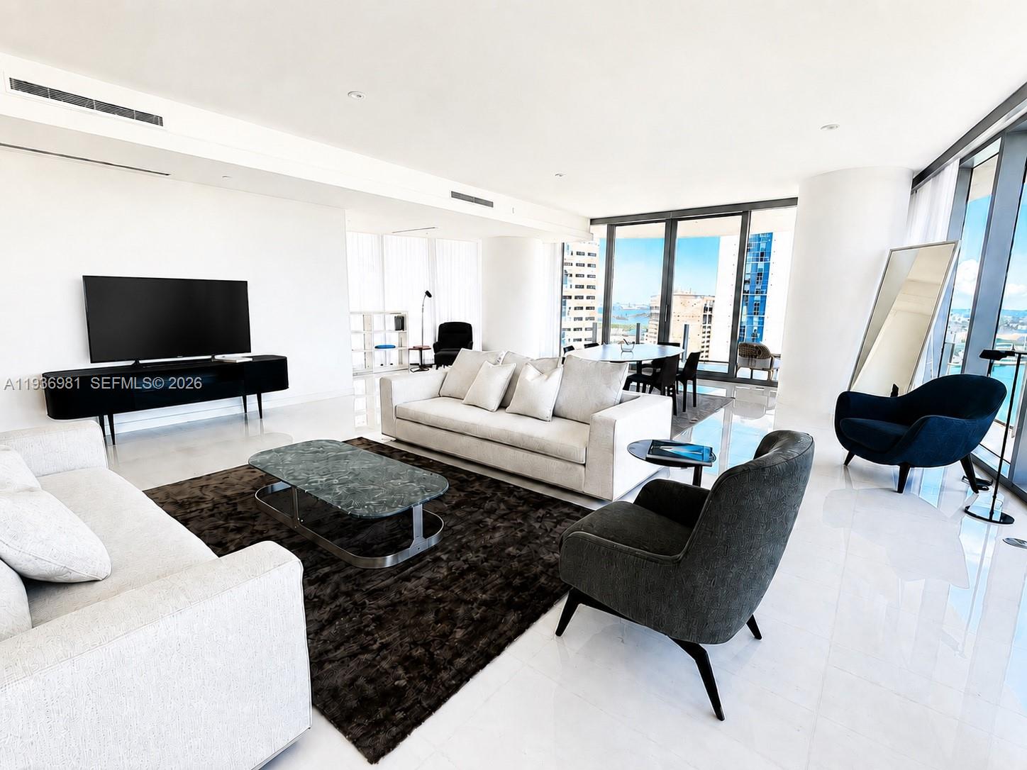 300 Biscayne Blvd Way