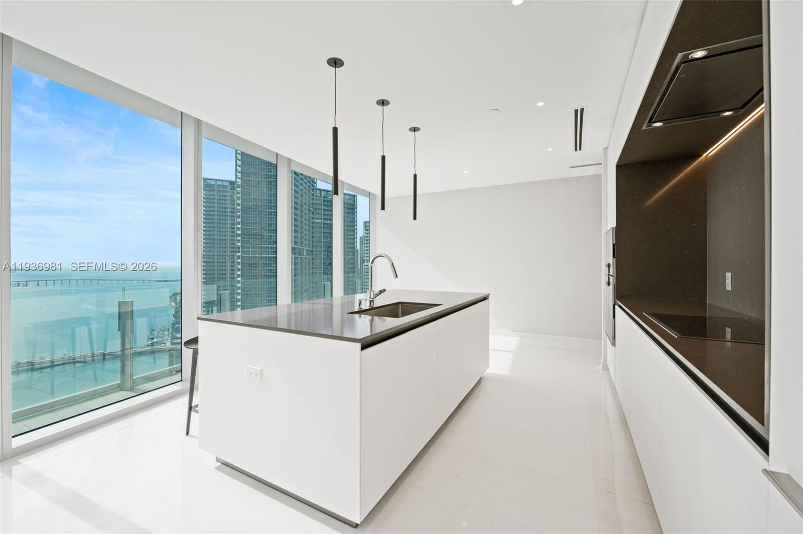 300 Biscayne Blvd Way