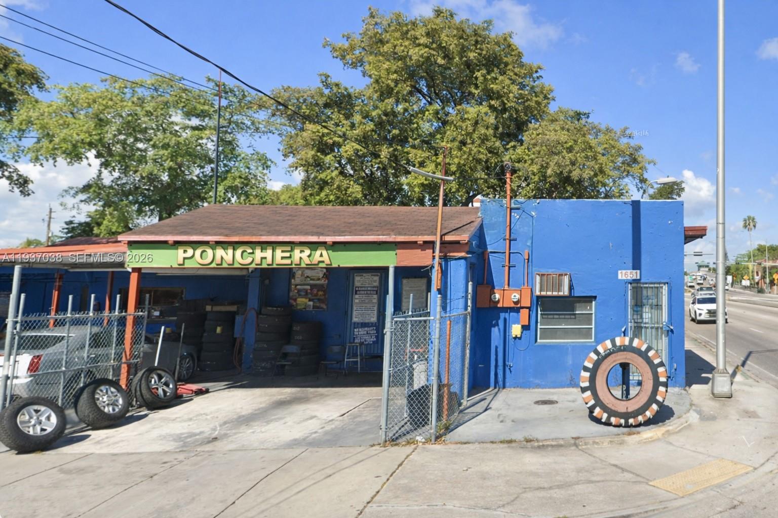 1650 NW 27th Avenue