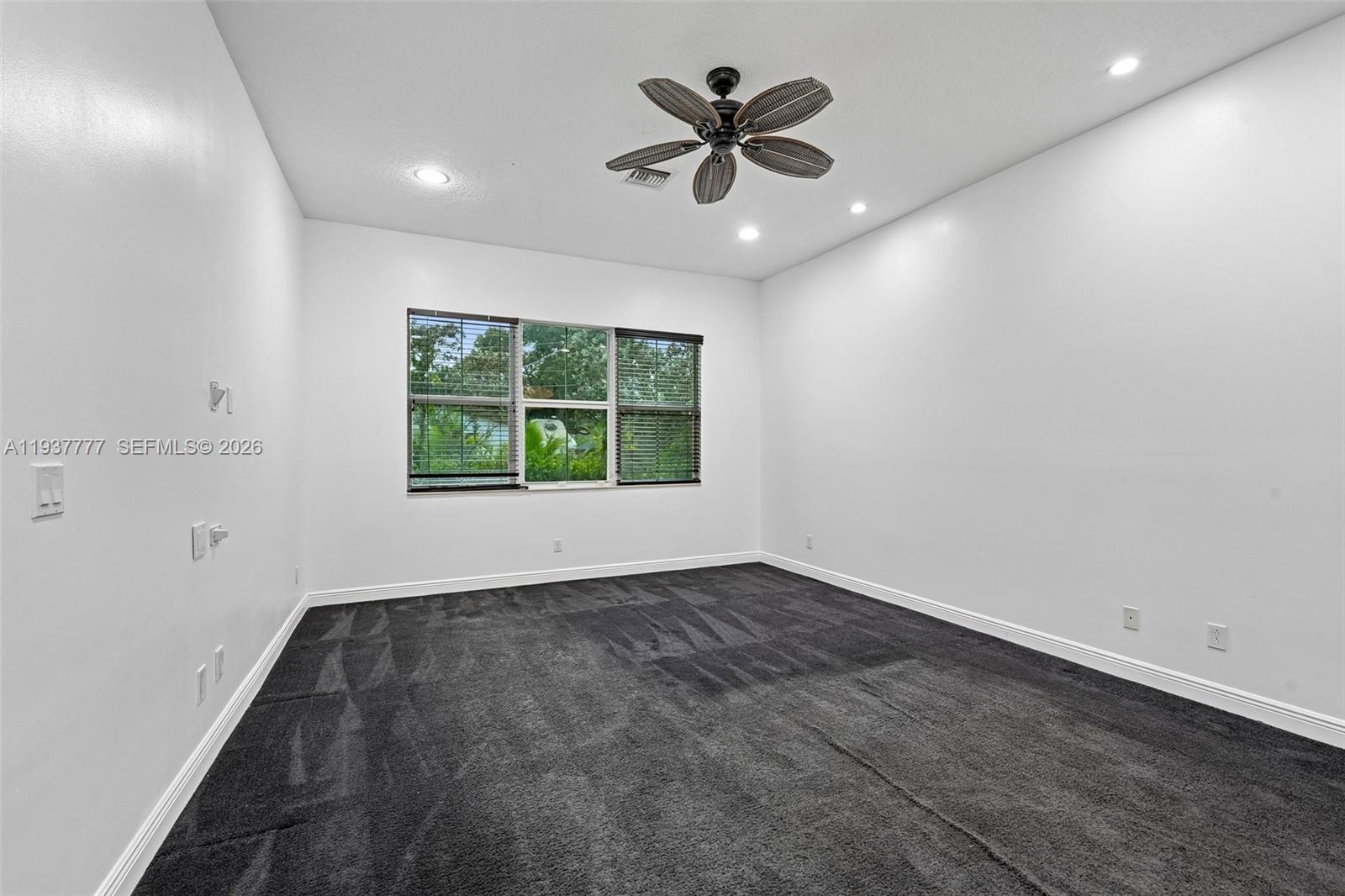 6432 SW 55th Place