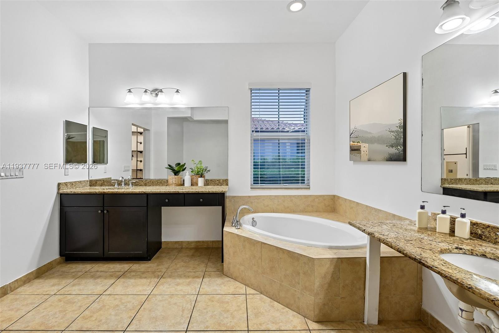 6432 SW 55th Place