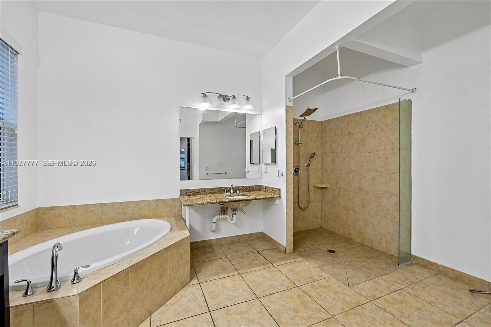 6432 SW 55th Place