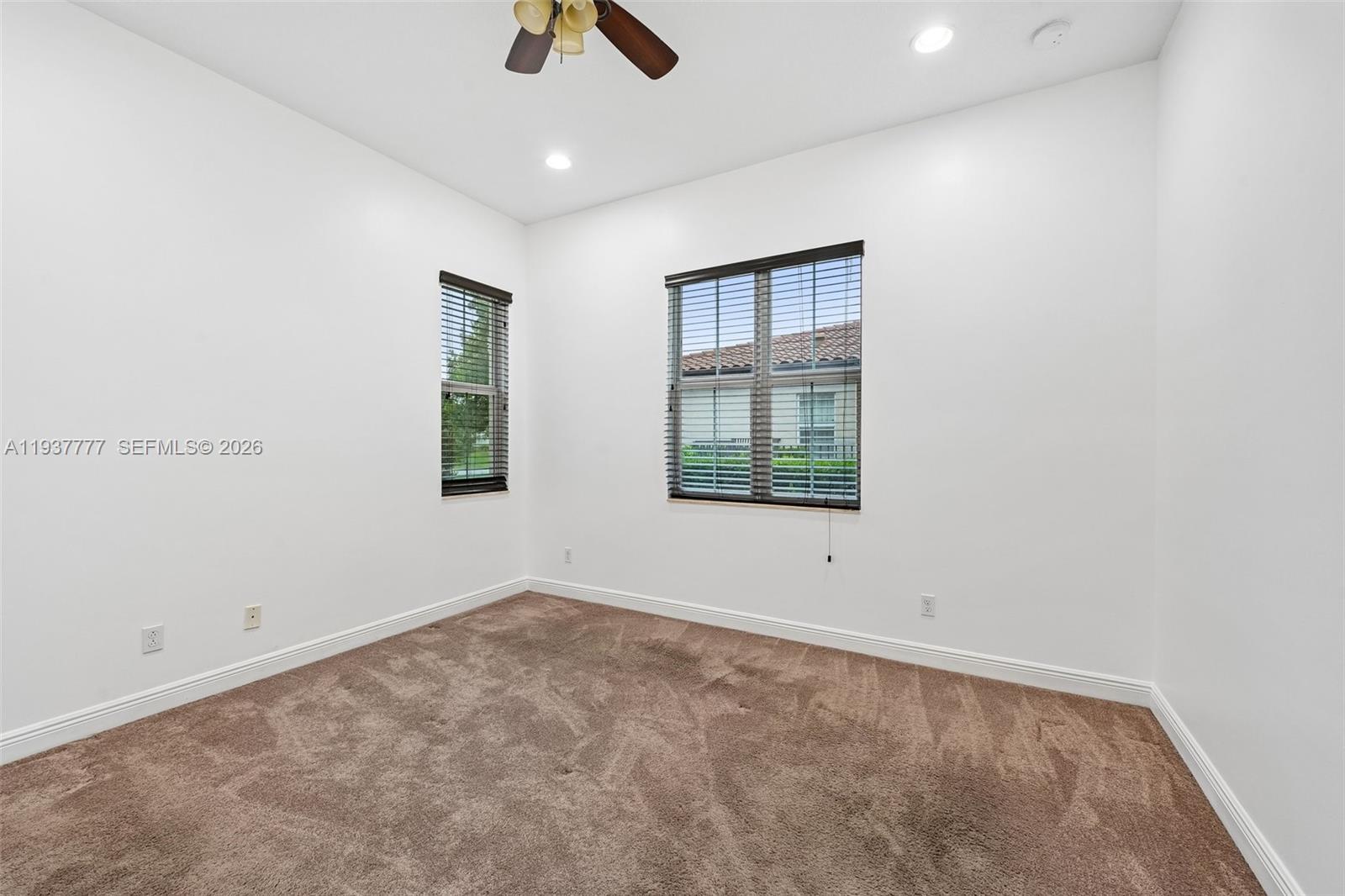 6432 SW 55th Place
