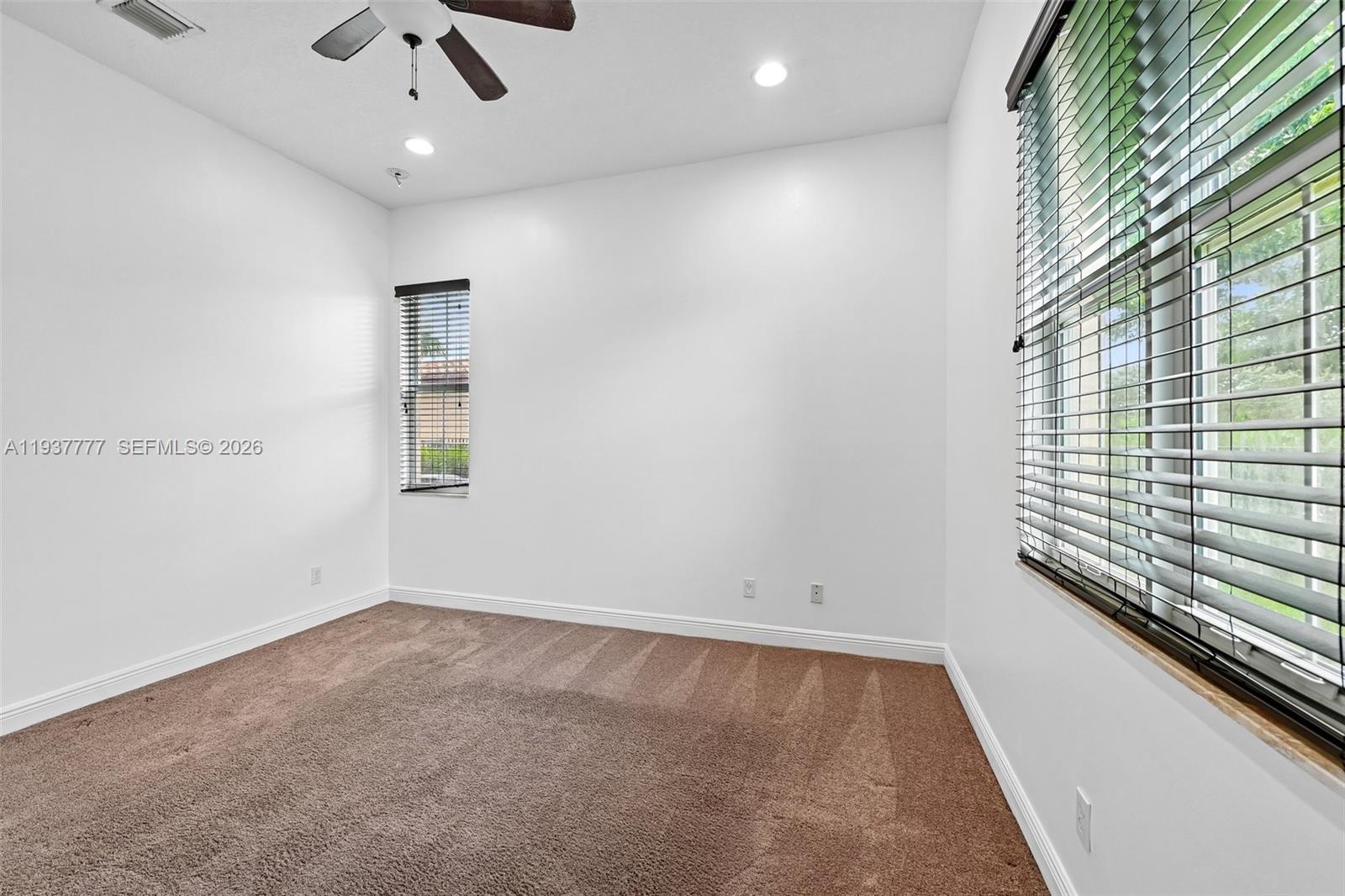 6432 SW 55th Place