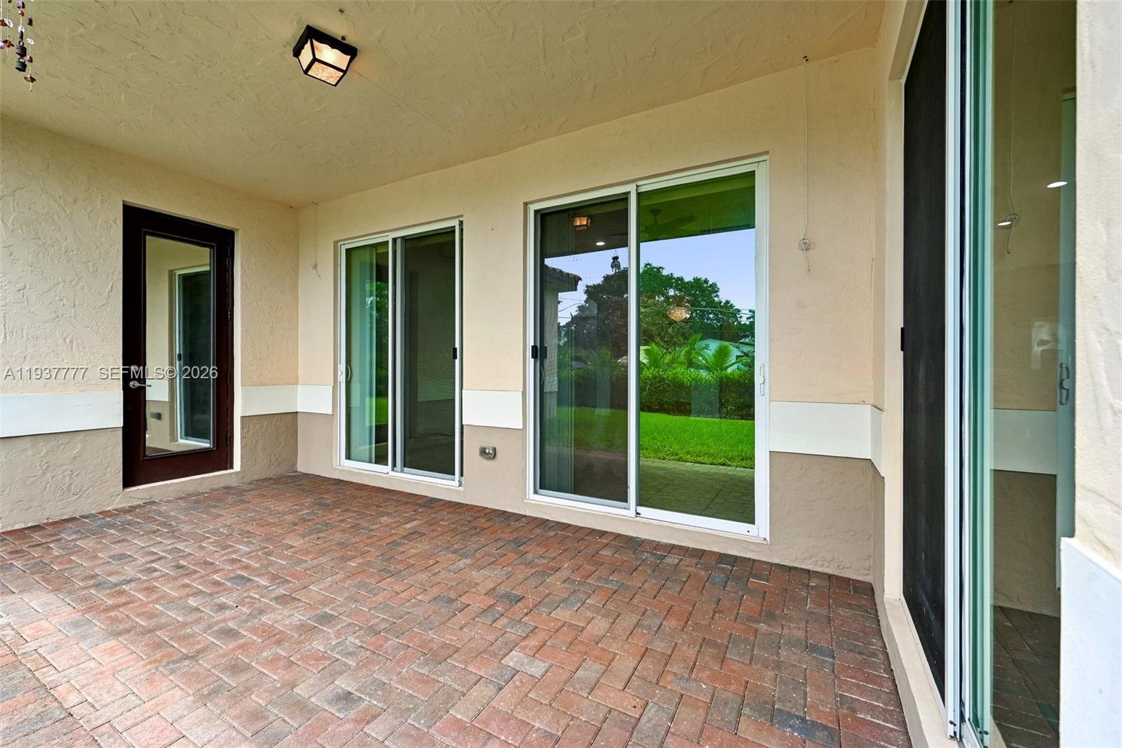 6432 SW 55th Place