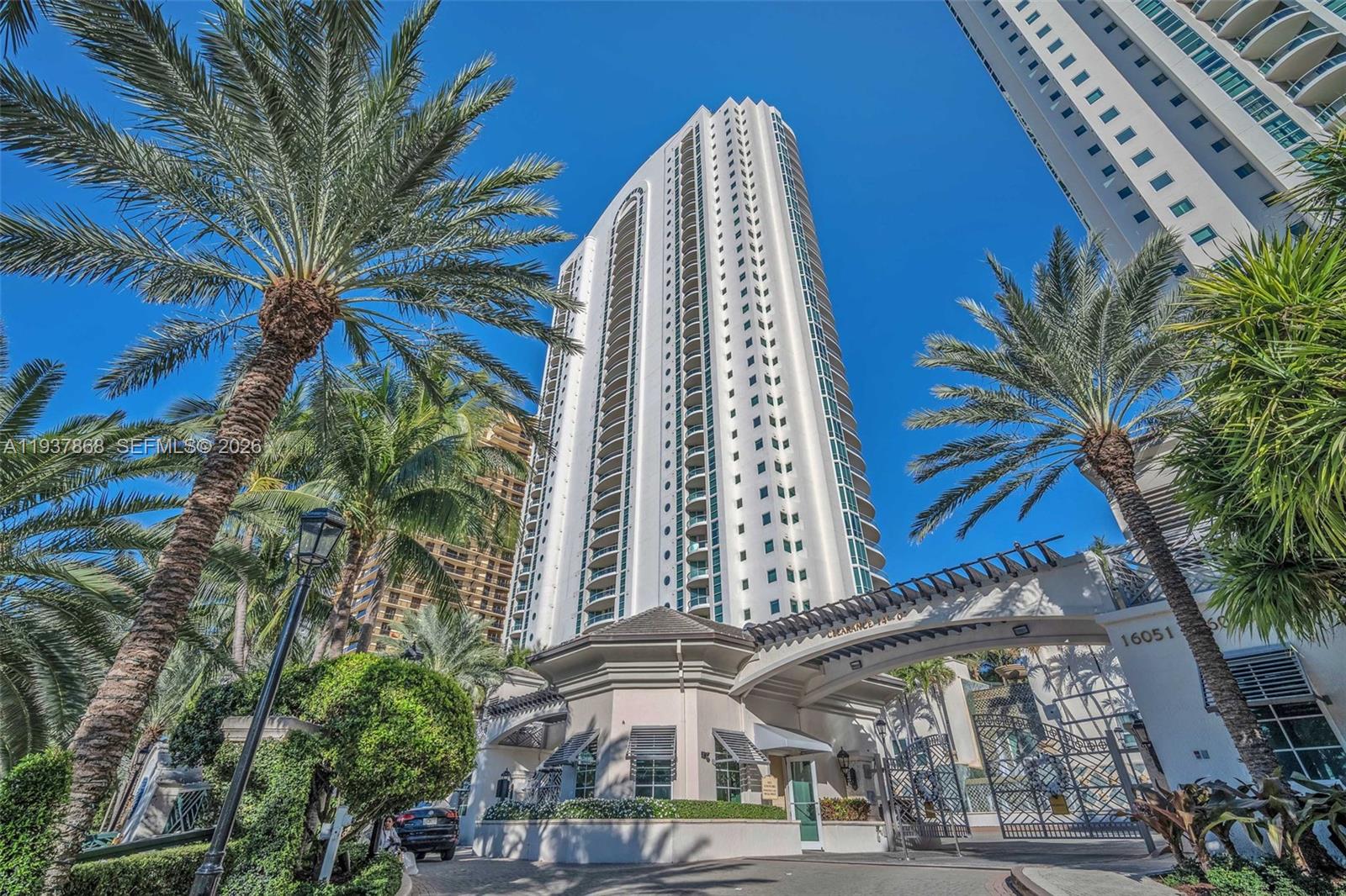 16051 Collins Avenue