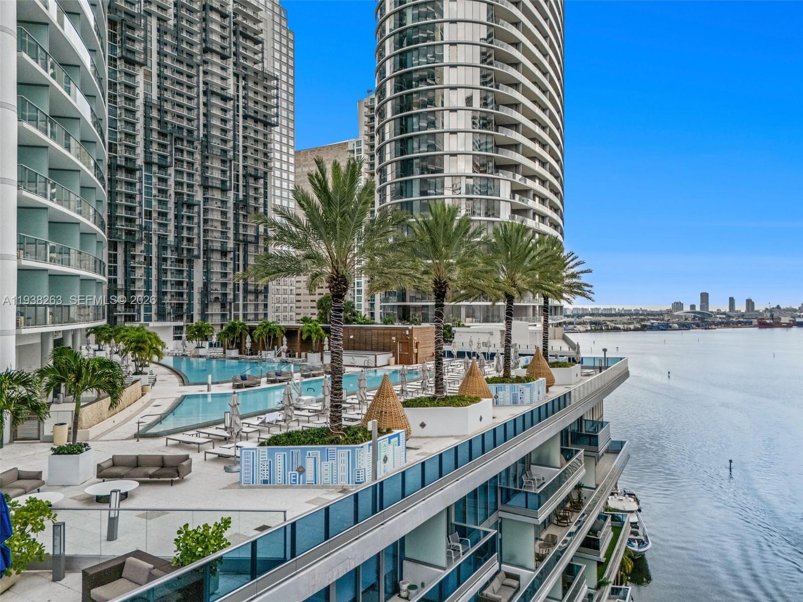 200 Biscayne Boulevard Way