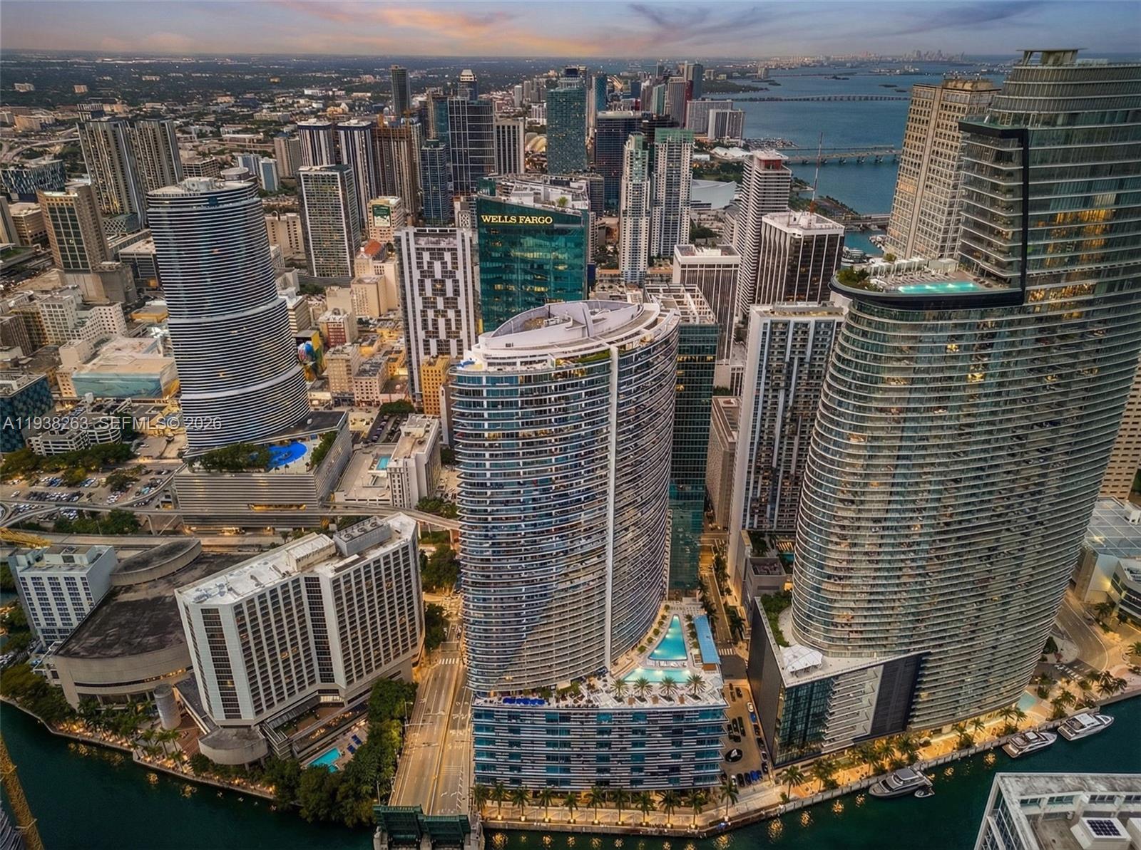 200 Biscayne Boulevard Way