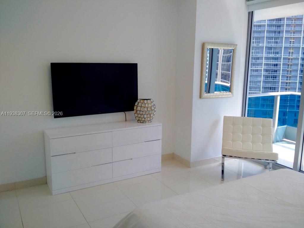 200 Biscayne Boulevard Way