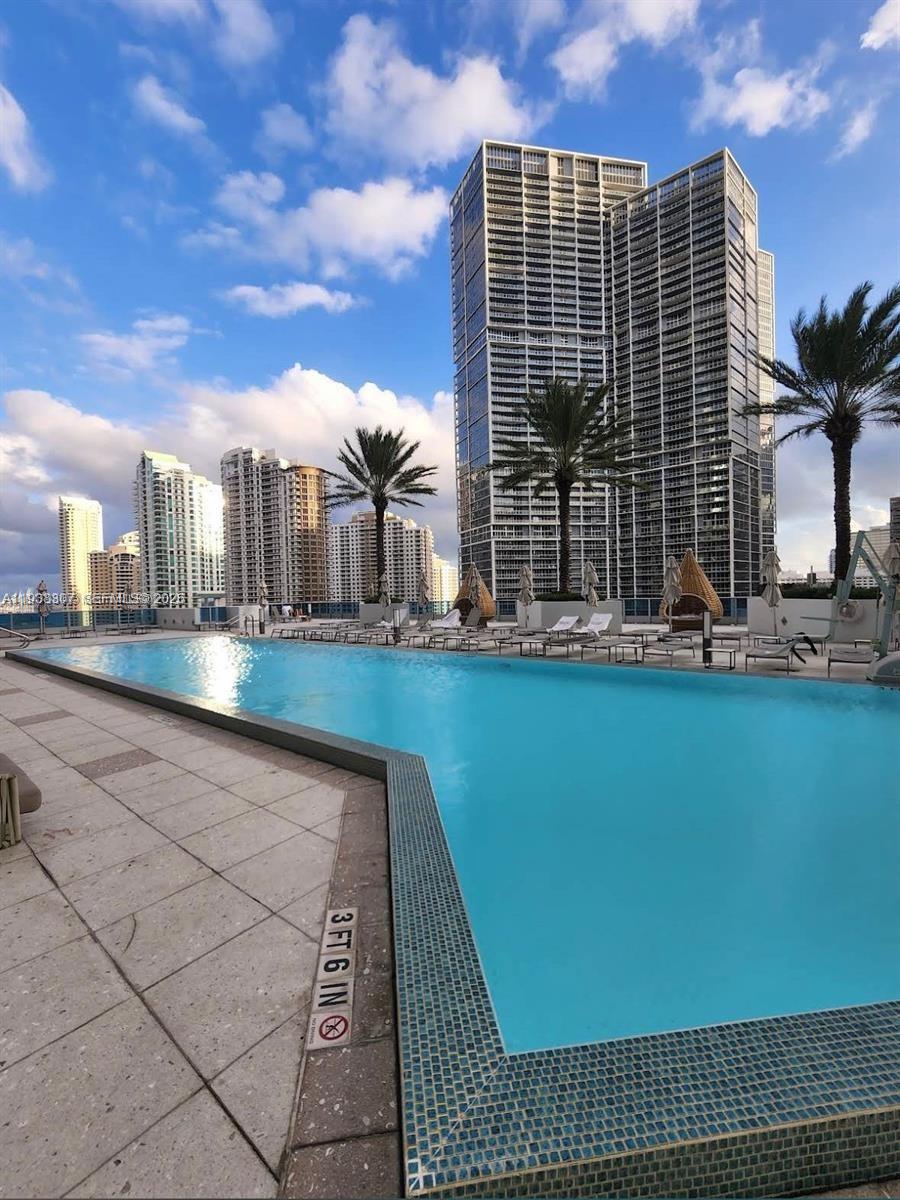 200 Biscayne Boulevard Way