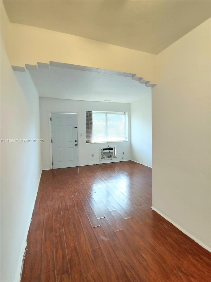 1565 SW 6th Street