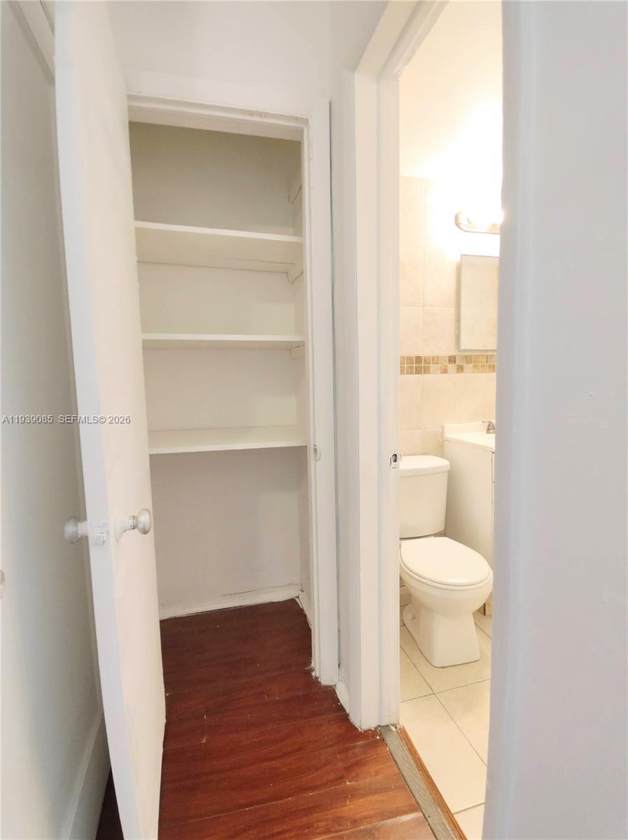 1565 SW 6th Street