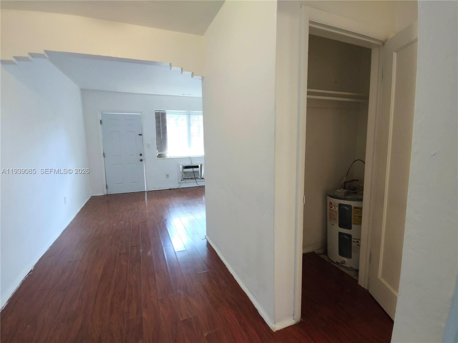1565 SW 6th Street