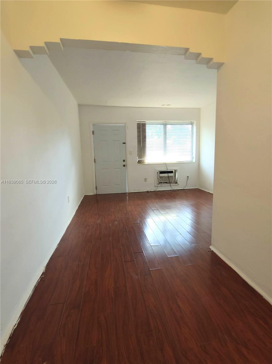 1565 SW 6th Street