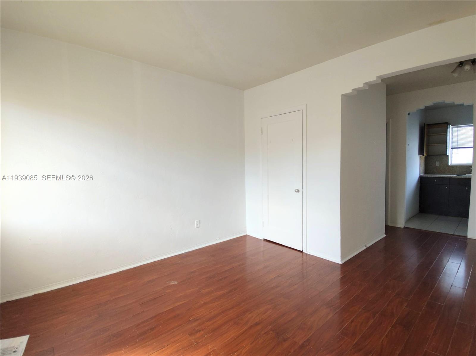 1565 SW 6th Street