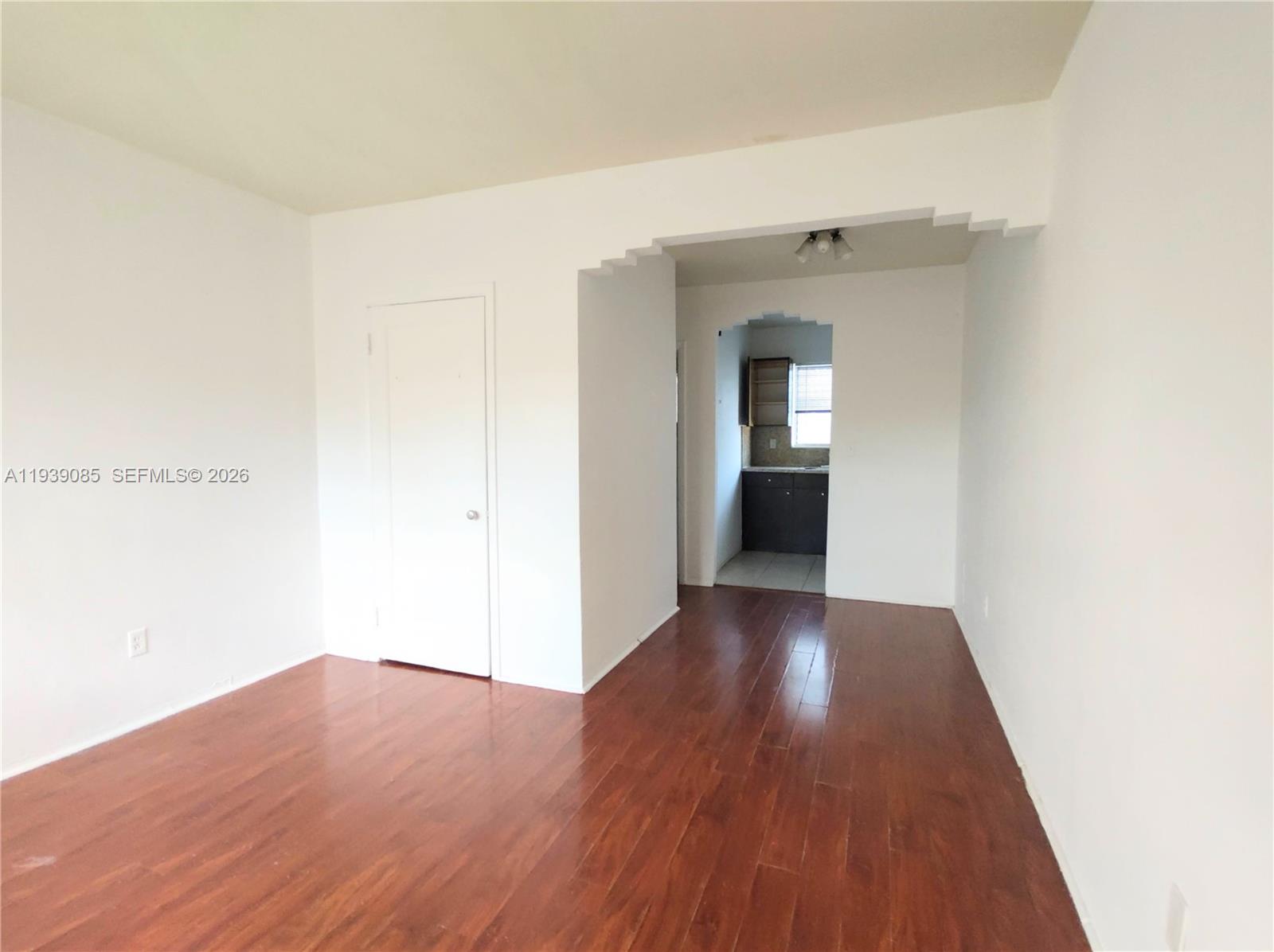 1565 SW 6th Street