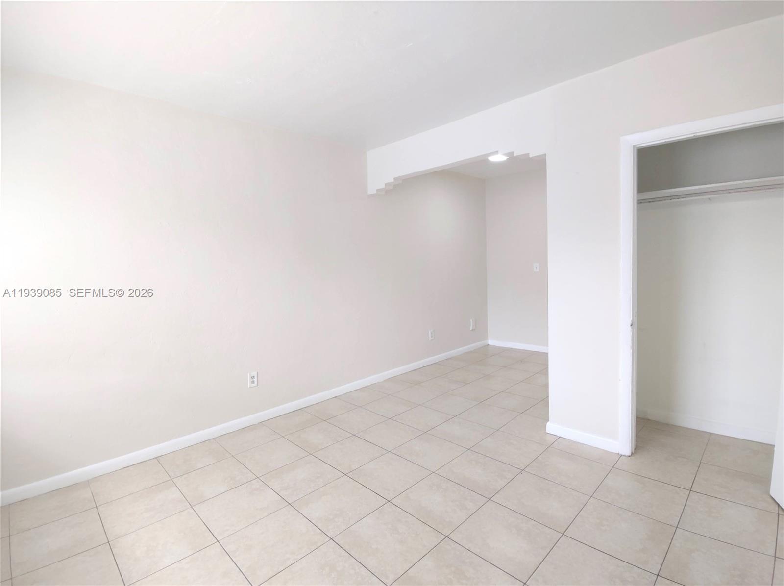 1565 SW 6th Street