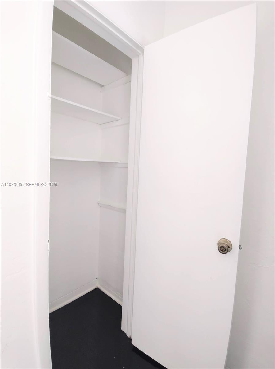 1565 SW 6th Street