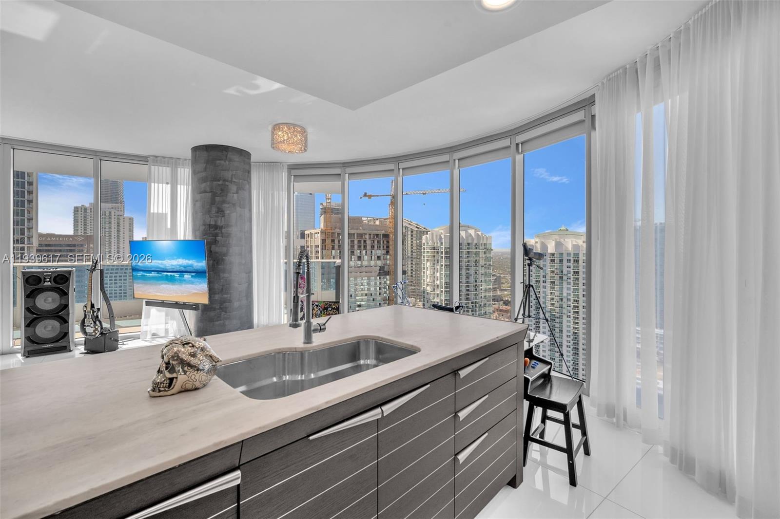 200 Biscayne Boulevard Way