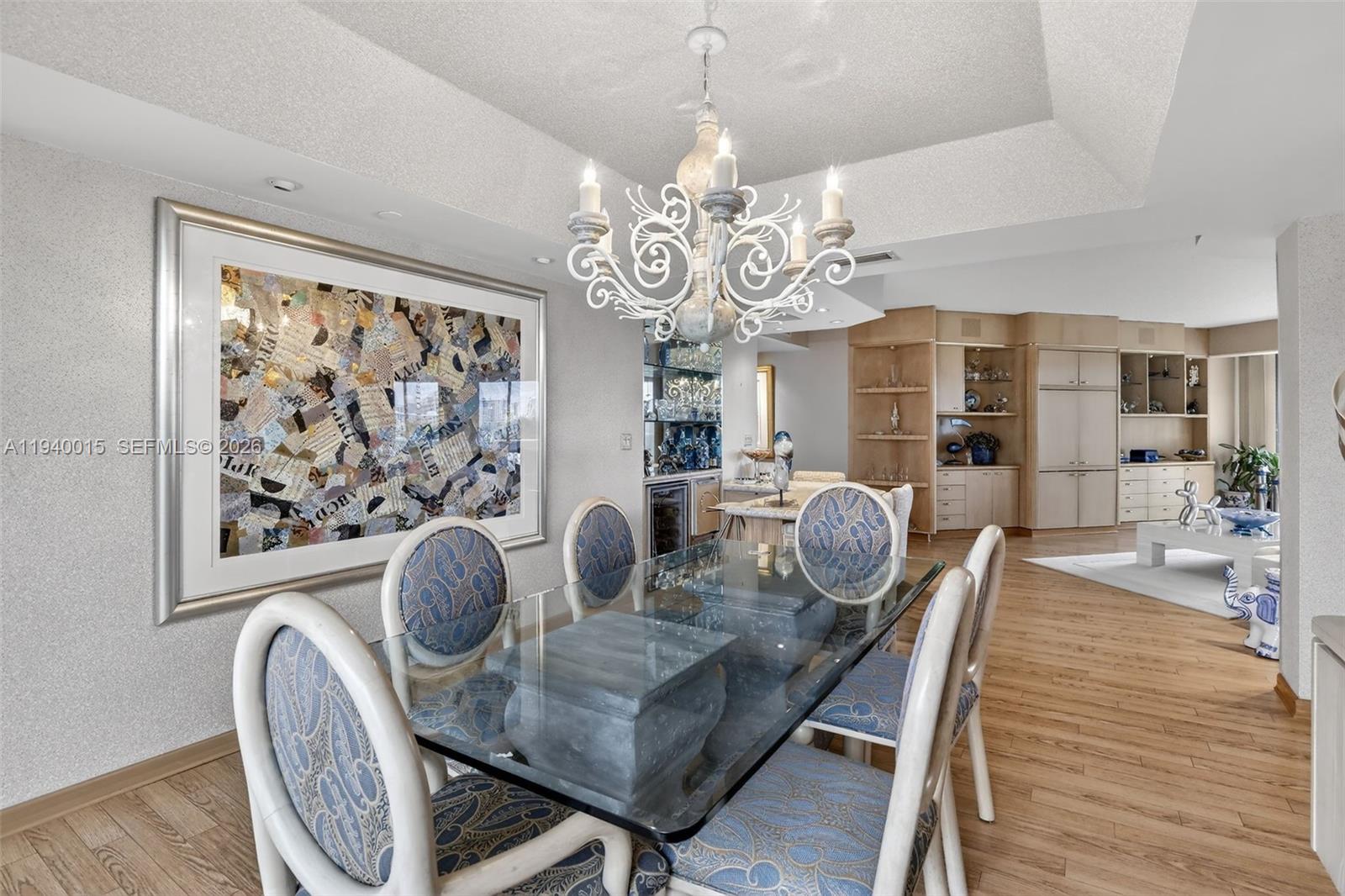 3000 Island Boulevard