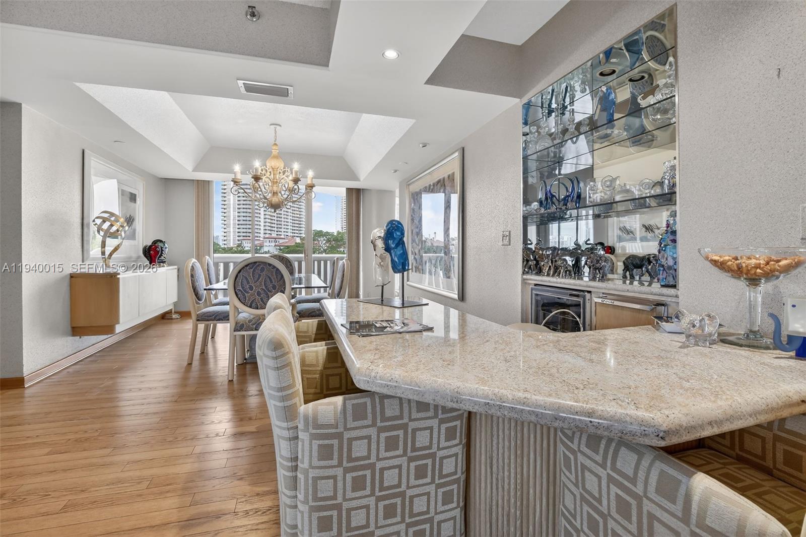 3000 Island Boulevard