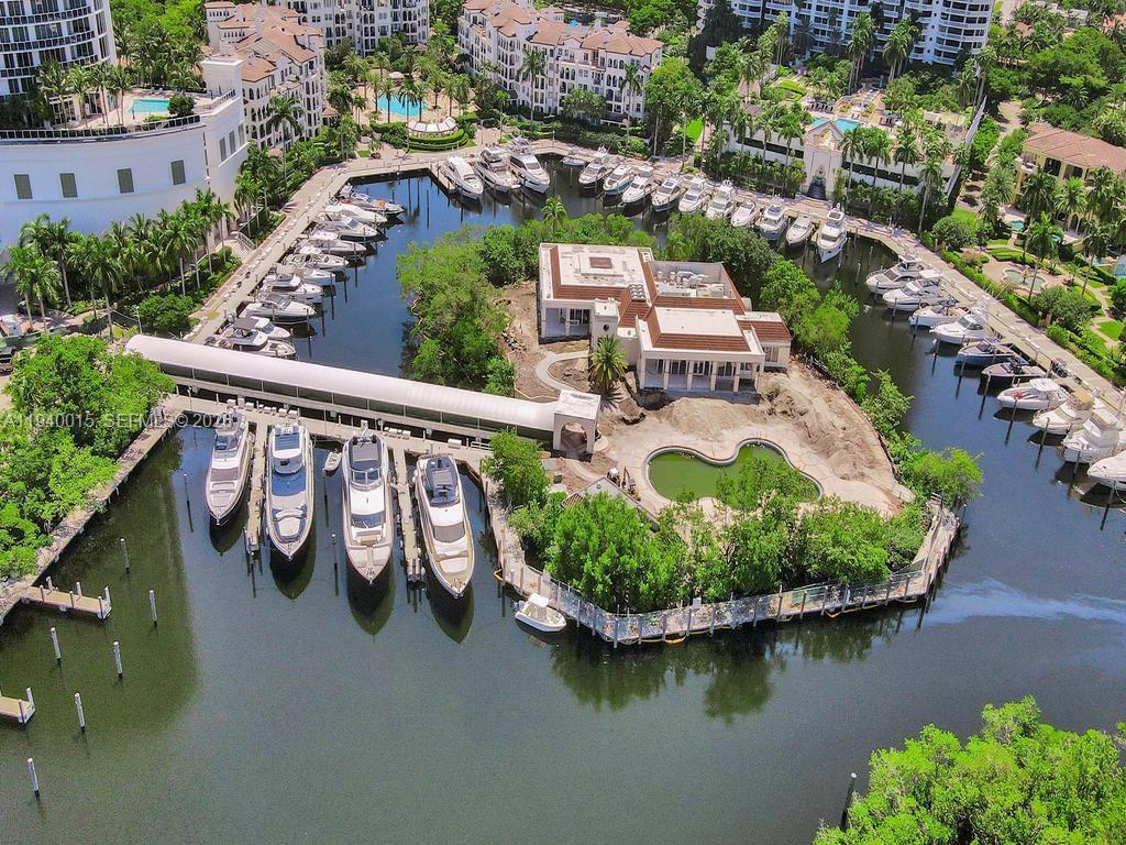 3000 Island Boulevard