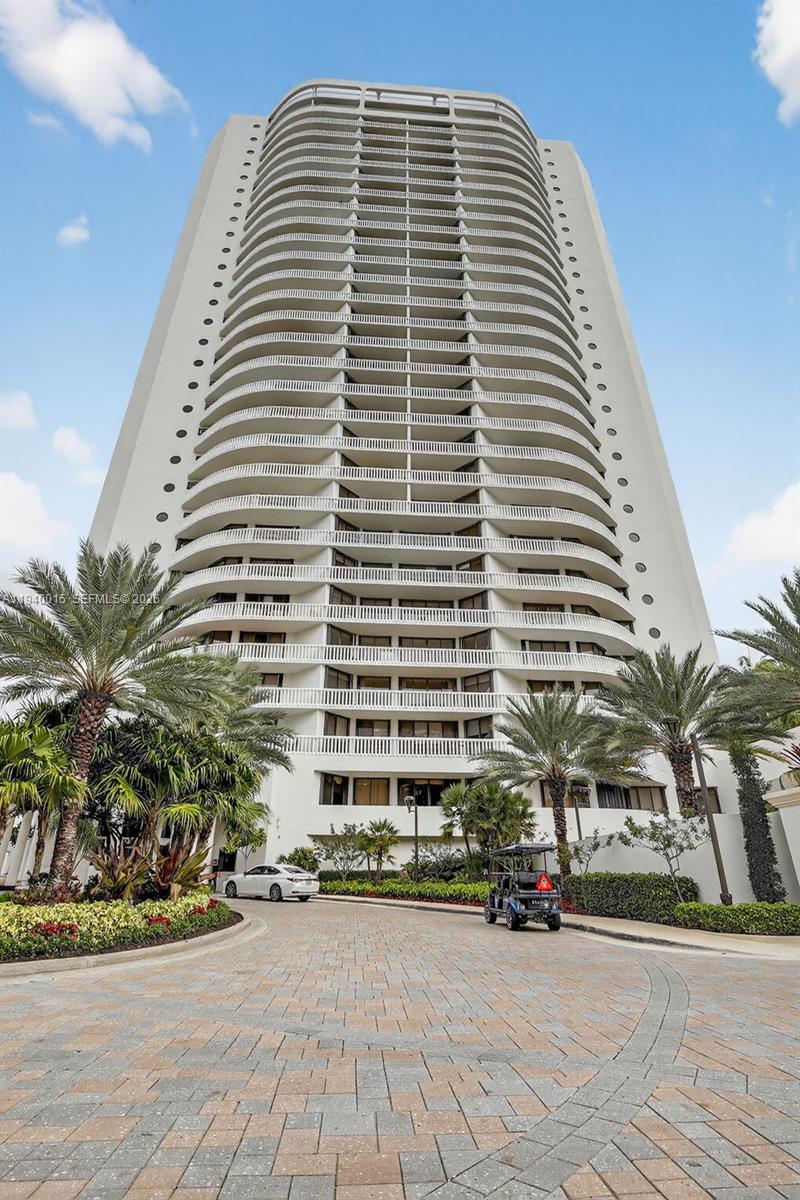 3000 Island Boulevard