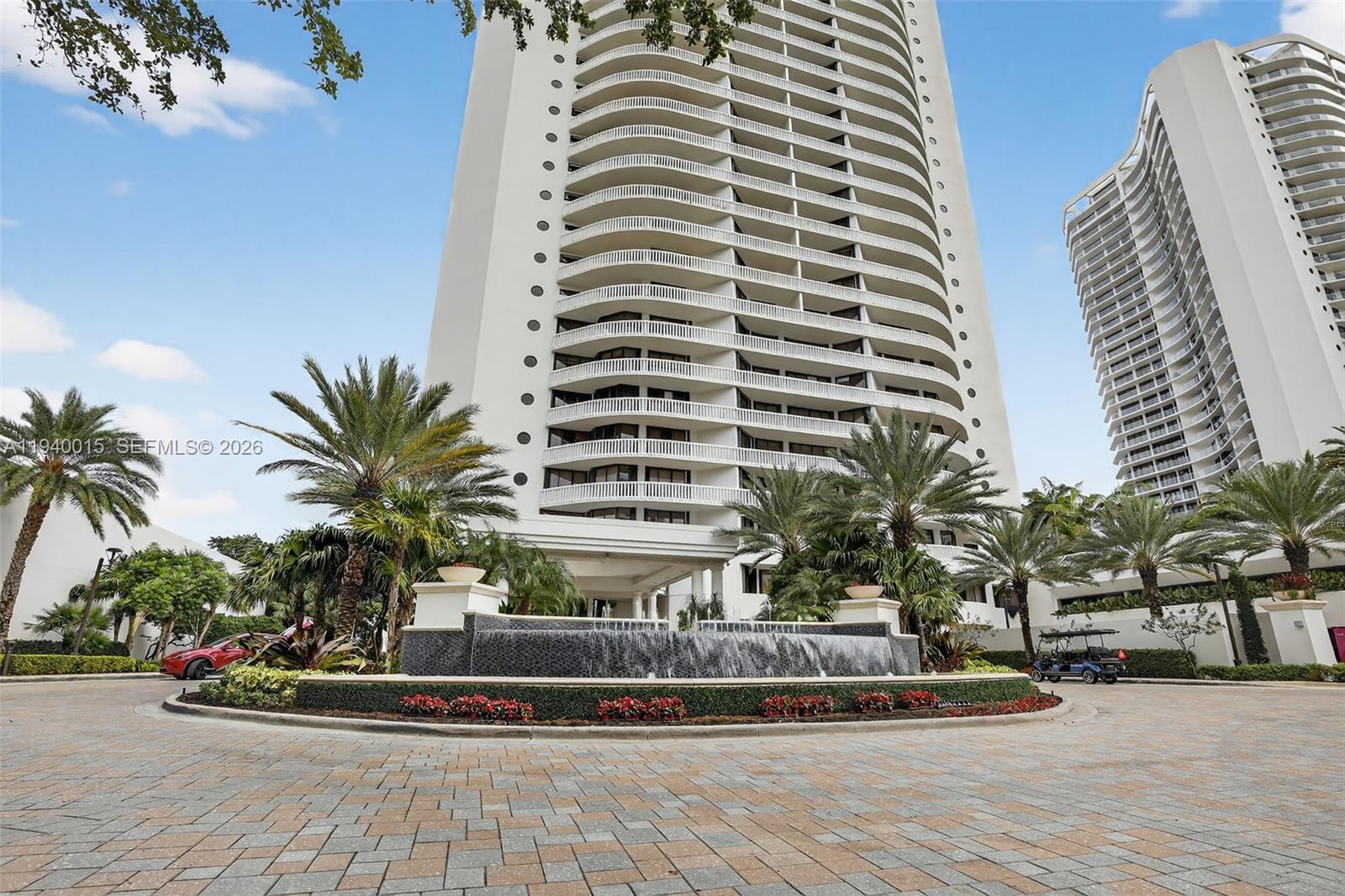 3000 Island Boulevard