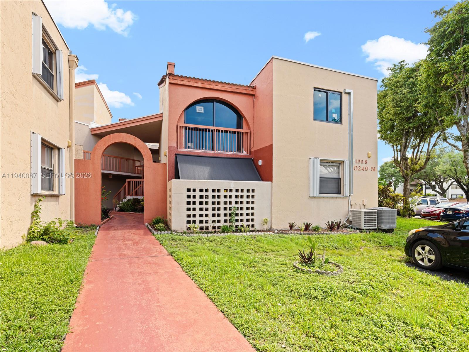 10249 NW 9th St Circle