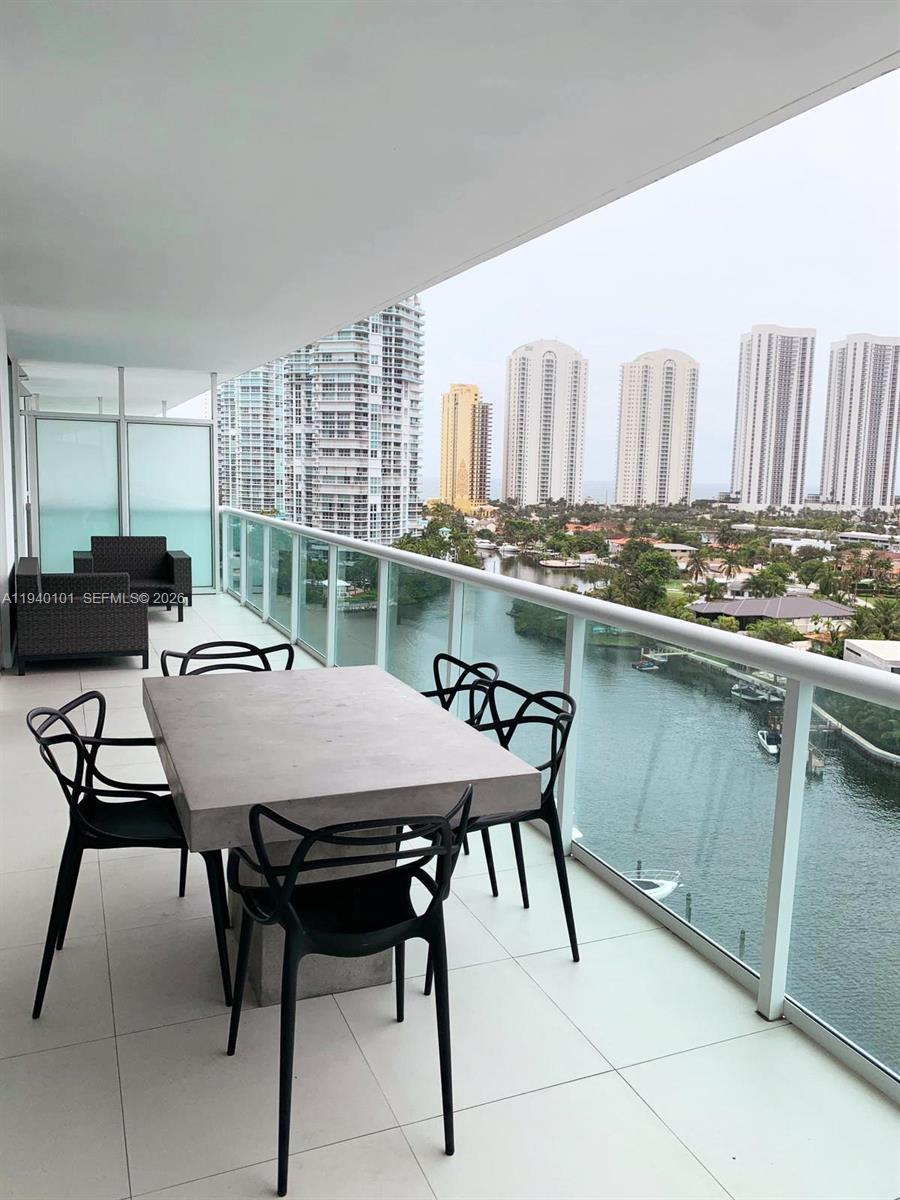400 Sunny Isles Boulevard