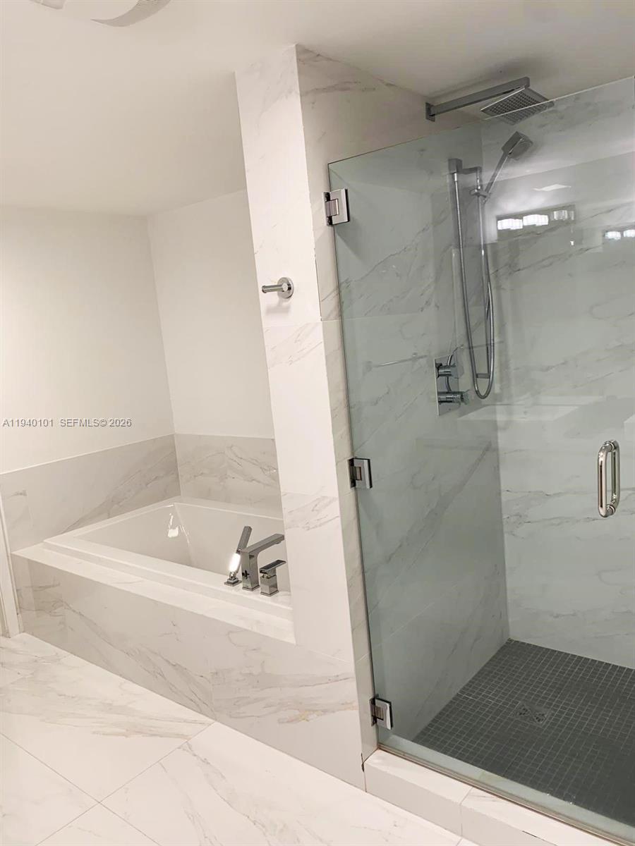 400 Sunny Isles Boulevard