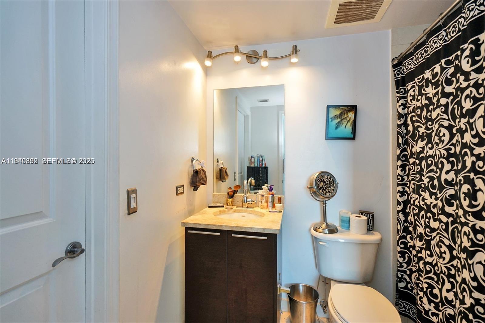 480 NE 30th Street