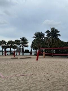 1750 N Bayshore Drive