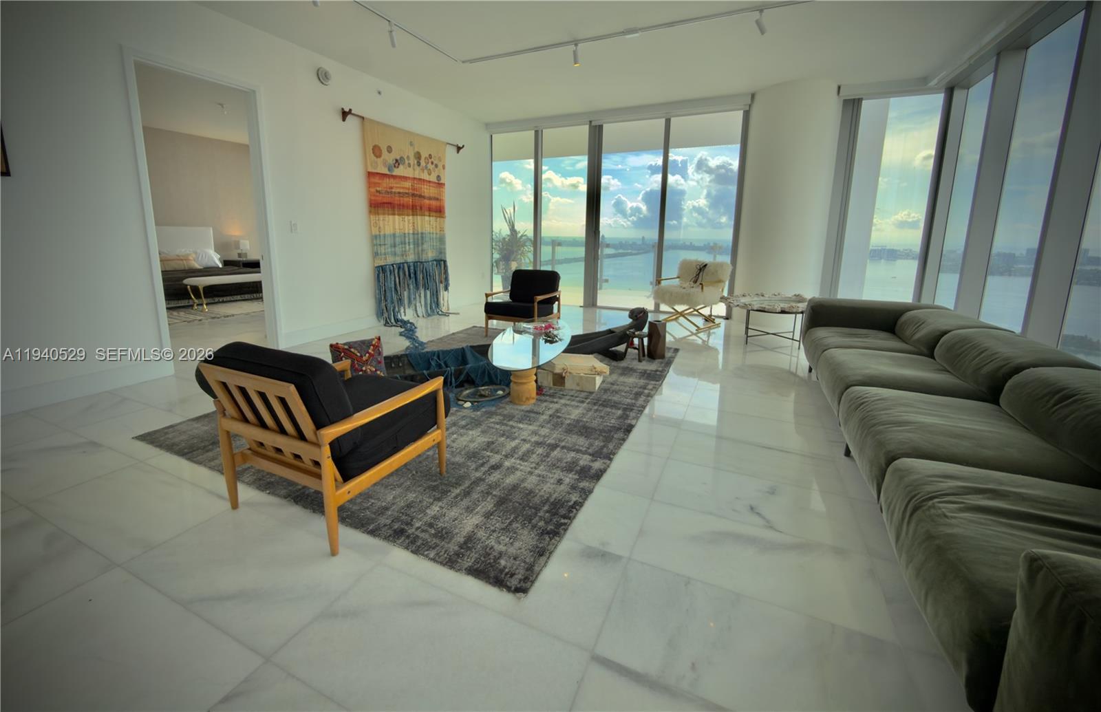 700 NE 26th Terrace