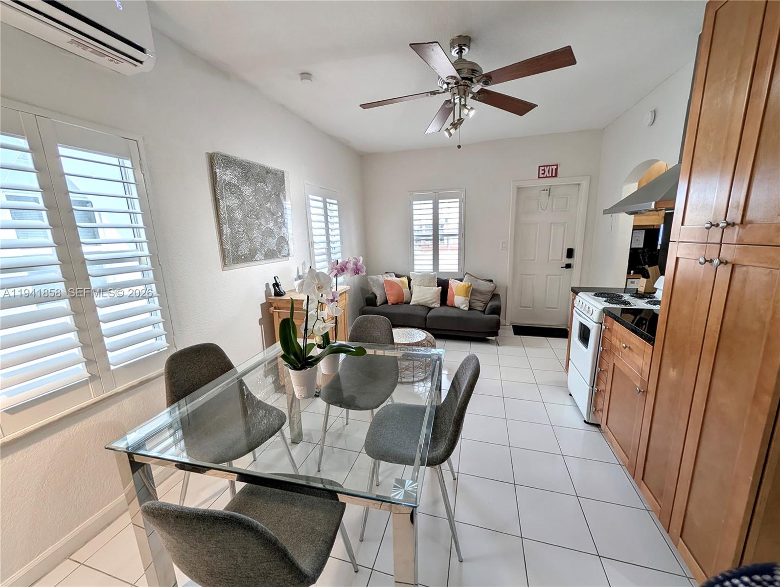 1908 N Ocean Drive