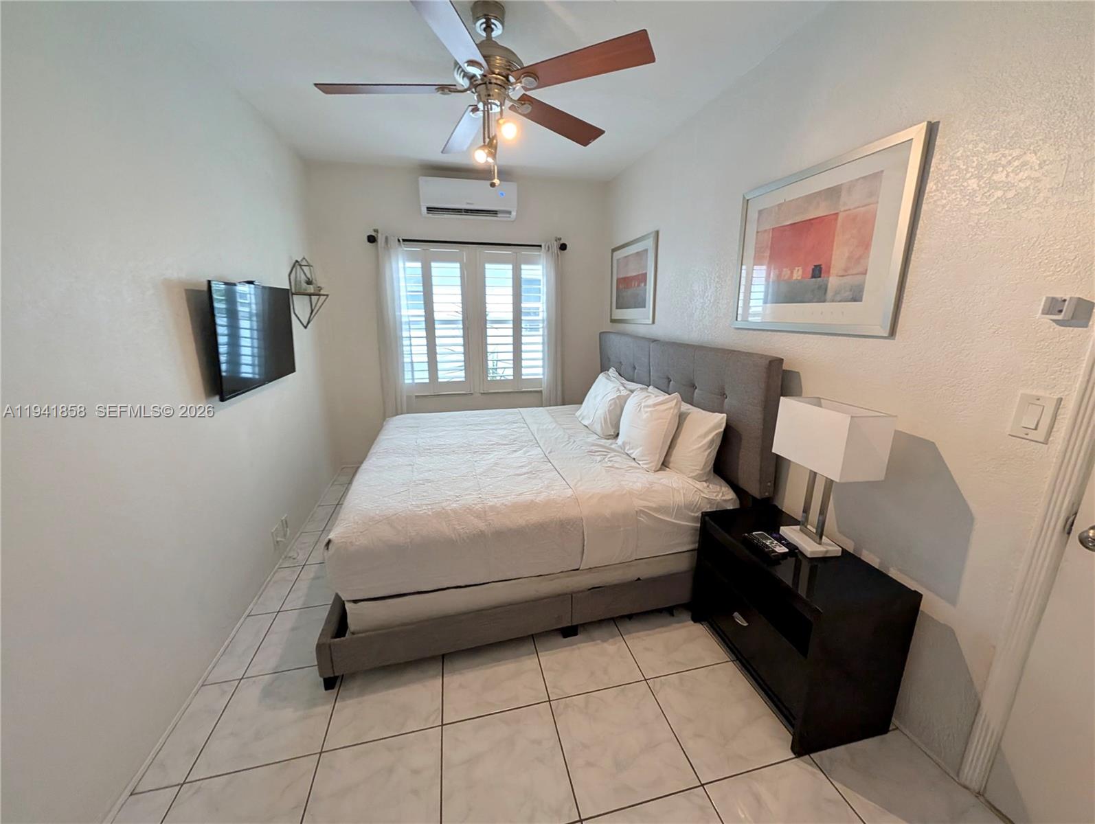 1908 N Ocean Drive
