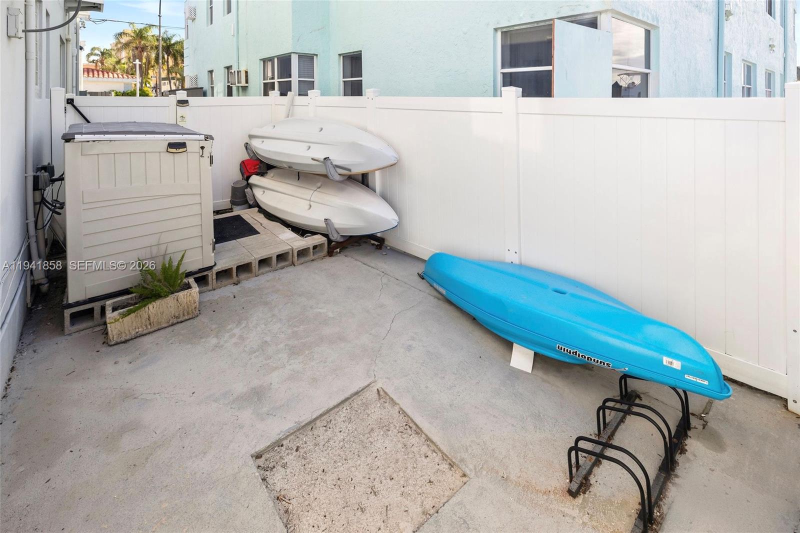 1908 N Ocean Drive