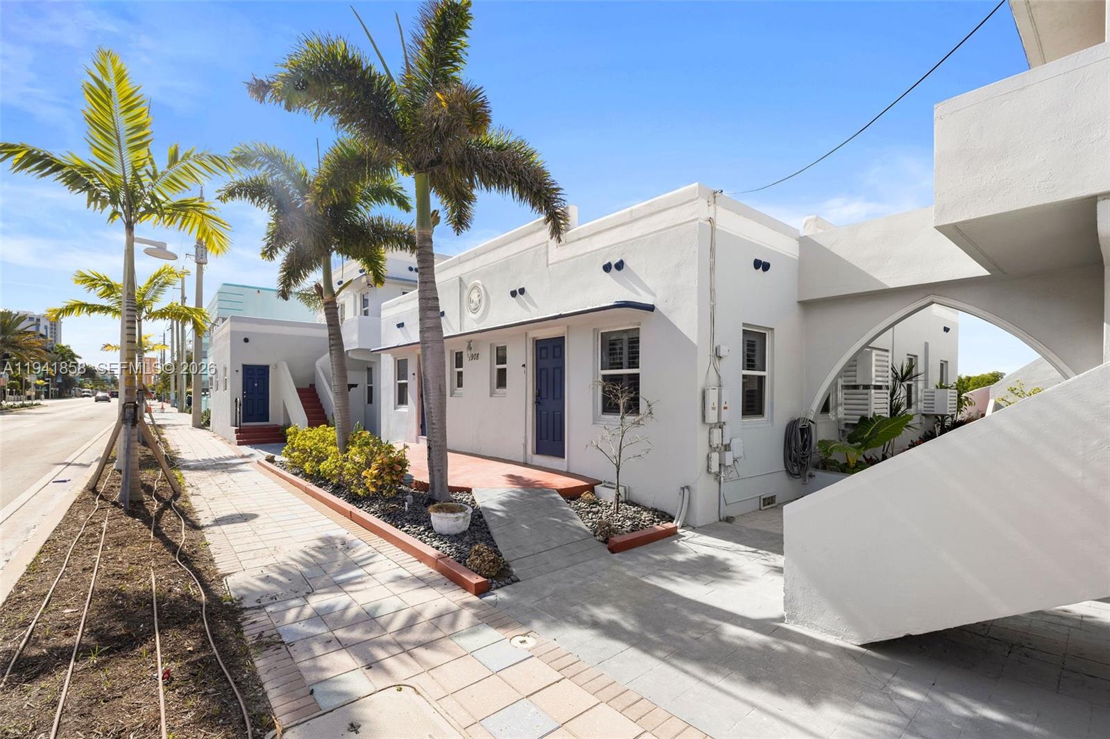 1908 N Ocean Drive