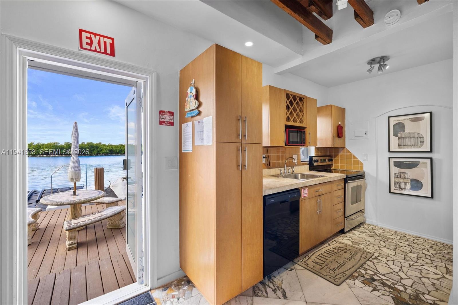 1908 N Ocean Drive